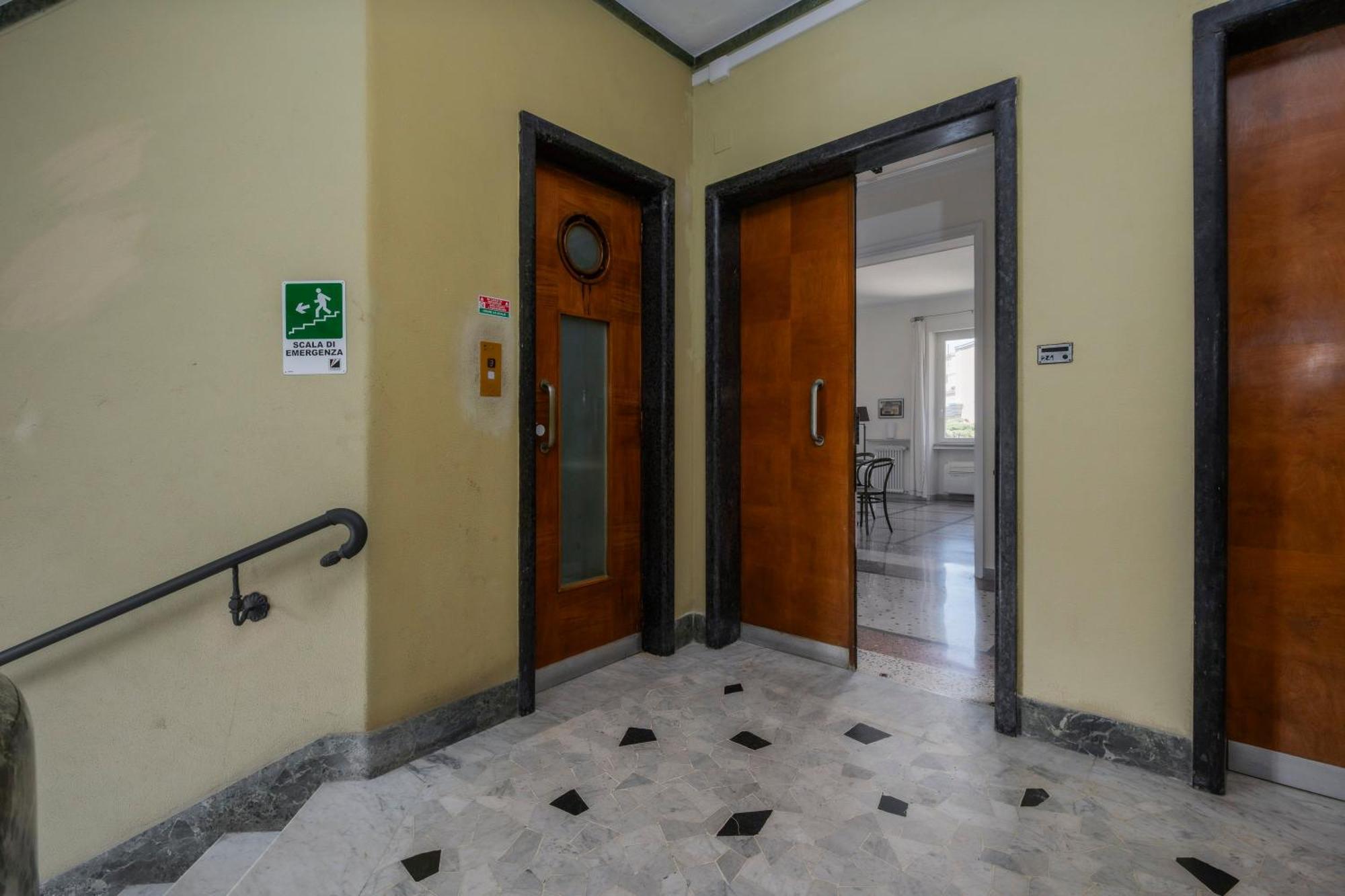 Vatican Zen House-zeno 43 Rom